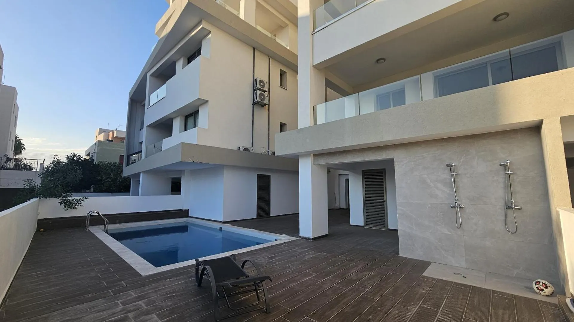 Stay Larnaca Pearl Apartment Cypr