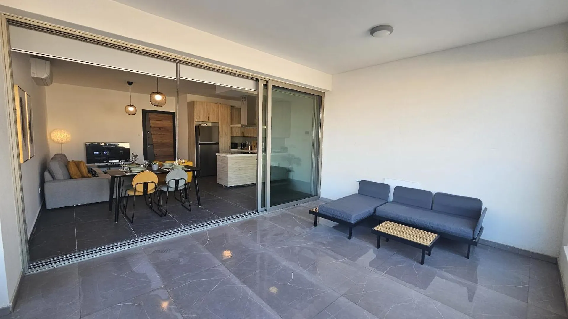 Stay Larnaca Pearl Apartment 0*,  Cypr